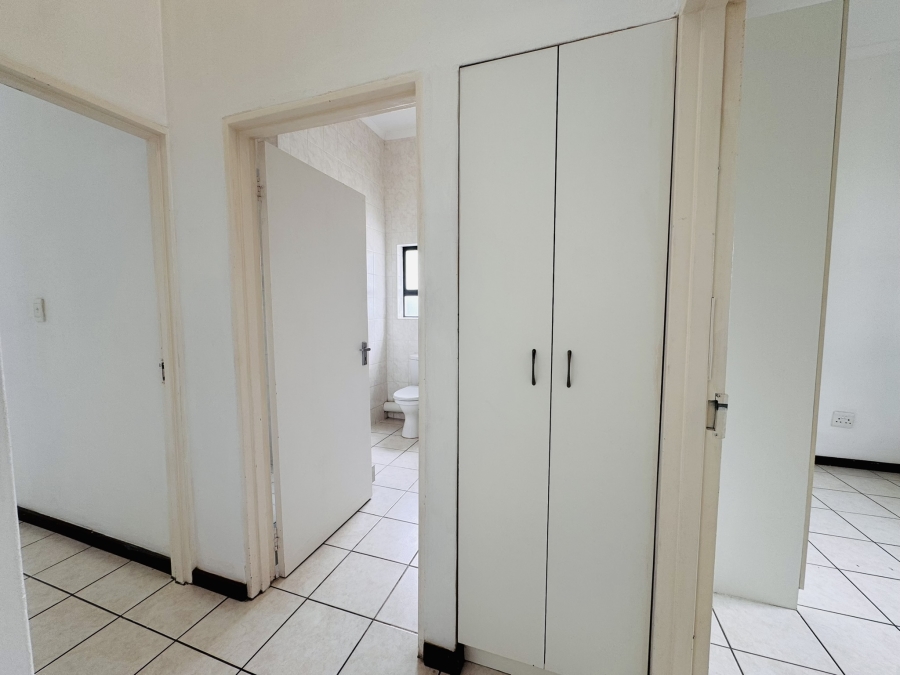 2 Bedroom Property for Sale in Admirals Park Western Cape